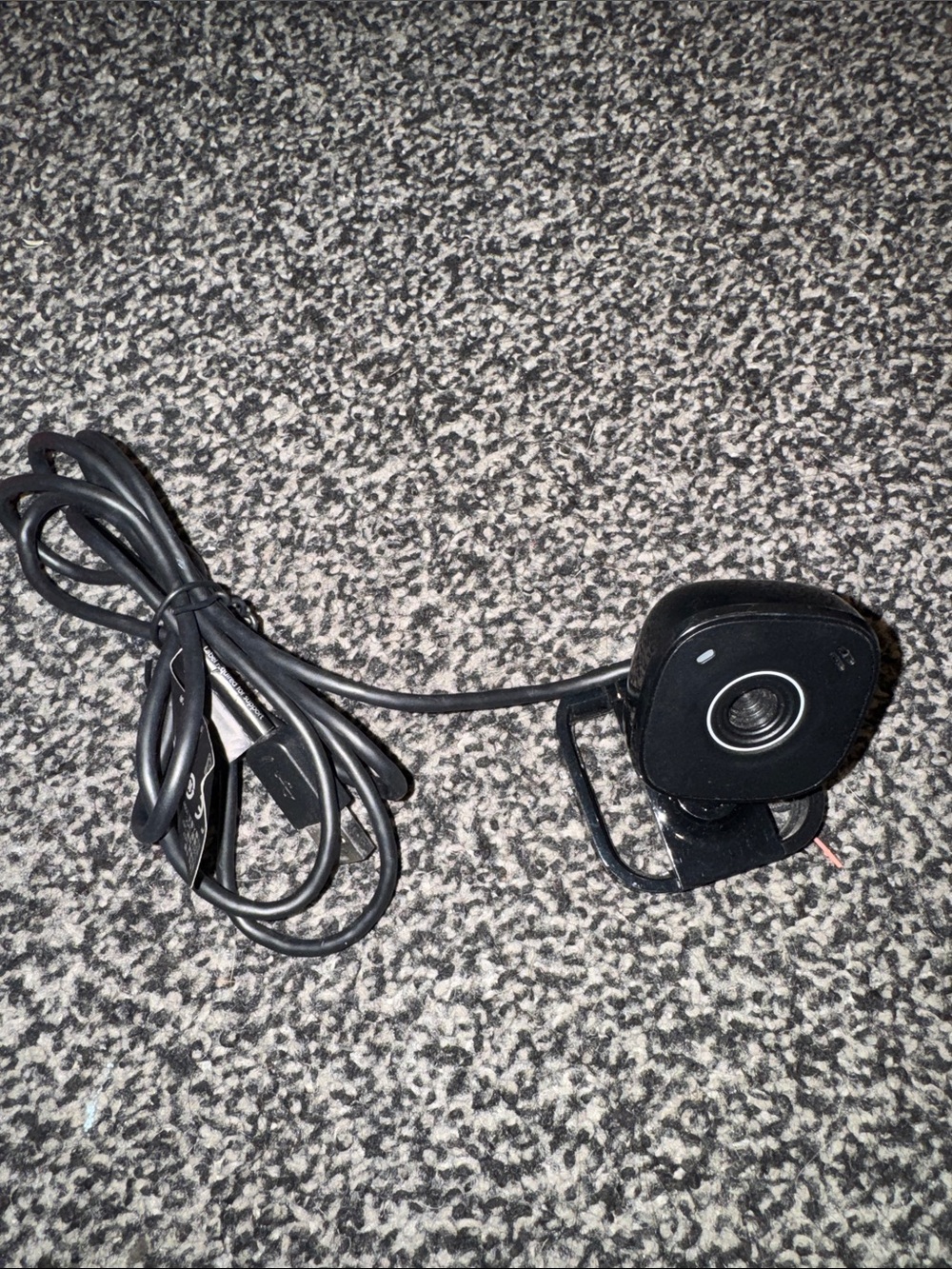 Microsoft Black USB Webcam with Built-in Clip